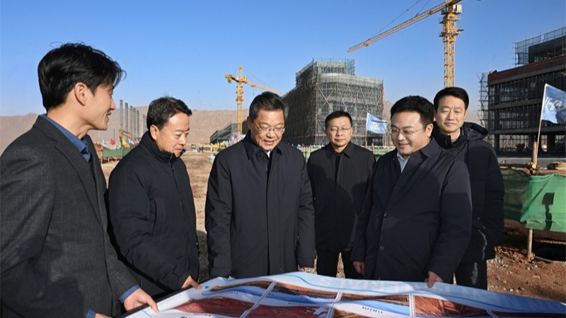 任振鹤在武威张掖调研时强调抢抓“双碳”机遇实施“新能源+”行动加快构建体现甘肃特色和优势的现代化产业体系